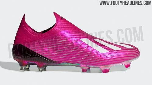 阿迪达斯足球鞋最新爆料,科技革新，助力球场霸主